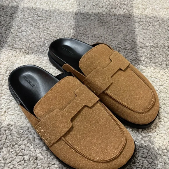 Hermes Brown Slip-On Loafers /Clogs sz 39/ 8.5 NWOT - Picture 1 of 7